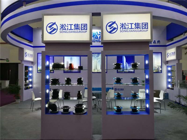 300*200,16公斤碳鋼法蘭變徑橡膠接頭,同心和偏心的價格